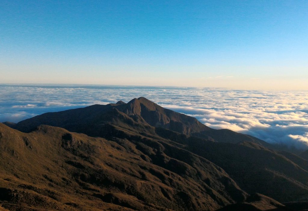 Vista do Pico da Bandeira.