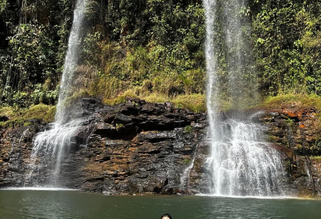 Cachoeira Do Santuário 01