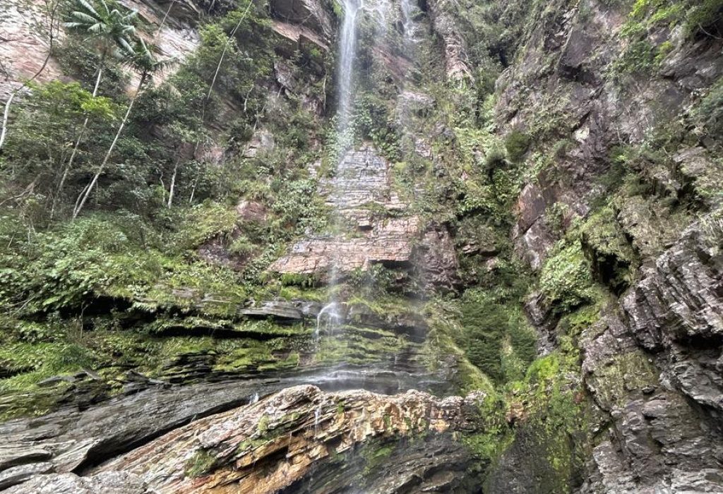 Cachoeira Prateleiras
